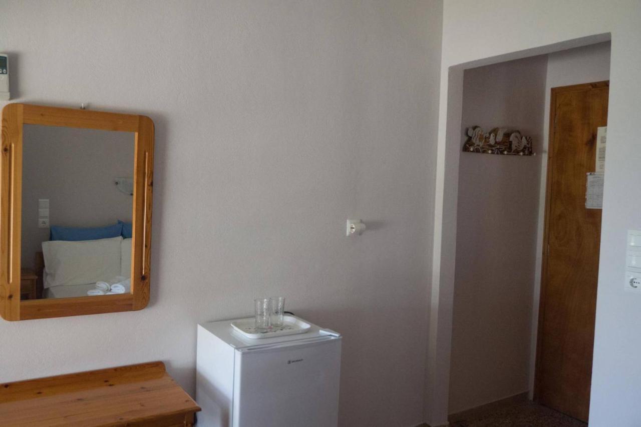 Kochili Apartments Néos Pírgos Eksteriør billede